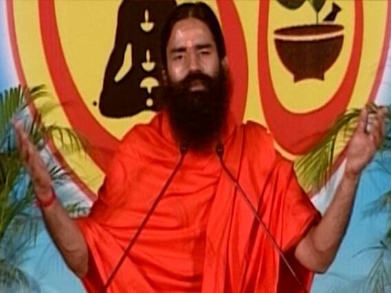 Bhastrika प्राणायाम कितना लाभकारी है, बता रहे हैं Baba Ramdev