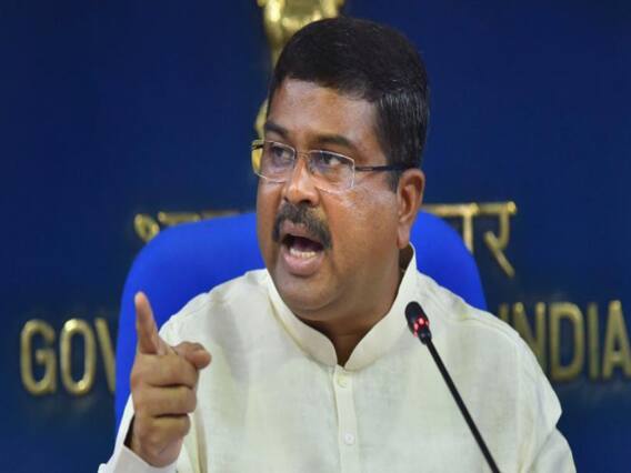 Budget 2021:Petrol के दाम में क्यों आया है उछाल?जानिए क्या बोले पेट्रोलियम मंत्री Dharmendra Pradhan