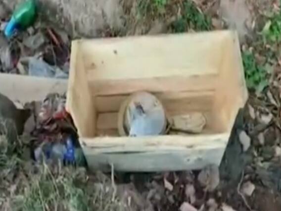 Jammu Kashmir: हाइवे पर संदिग्ध सामान, बम डिस्पोजल स्क्वॉड मौके पर