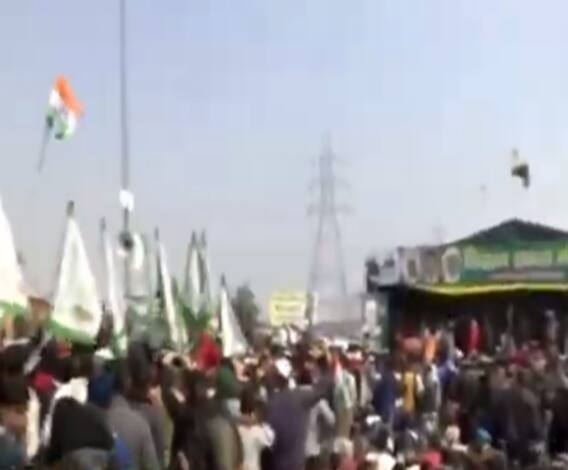 चक्काजाम का पहिया UP में नहीं घूमा, लेकिन Ghazipur Border पर रही सबसे बड़ी किलेबंदी| Mudde Ki Baat 