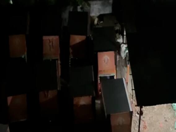 चुनाव तारीखों का एलान होने के बाद कोलकाता में हिंसा की पहली घटना, बीजेपी के चुनावी रथों में तोड़फोड़