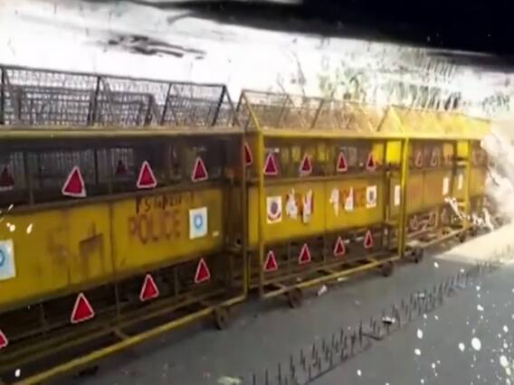 Farmers Protest: 70 दिन बॉर्डर पर और बढ़ा घमासान, सख्त हुई दिल्ली पुलिस | नमस्ते भारत