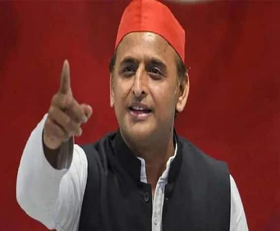 किसान को MSP मिल रहा होता तो दिल्ली घेरकर न बैठताः Akhilesh Yadav | Narendra Modi 