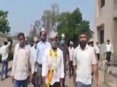 Navsari ના ચીખલીમાં ભાજપના 50 પેજ પ્રમુખનો બળવો, આયાતી ઉમેદવારને ટિકિટ અપાતા વિરોધ