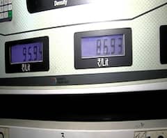 Fuel Rates Hike | सलग नवव्या दिवशी इंधन दरात वाढ, पेट्रोल 24 तर डिझेल 27 पैशांनी महागलं