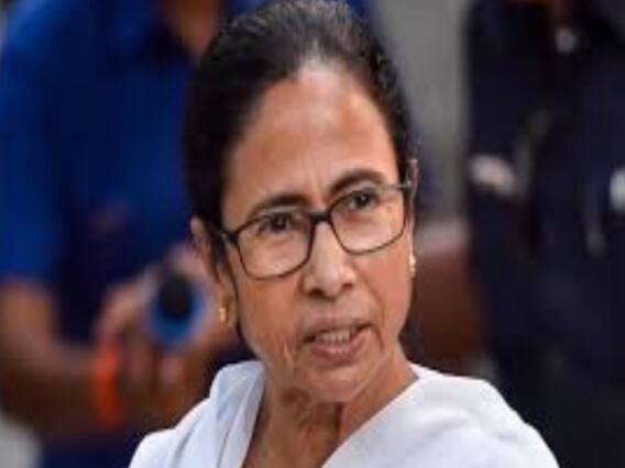 बंगाल की सियासी लड़ाई में अचानक लेफ्ट की बढ़ी भागीदारी...क्या ममता खेल रहीं कोई नया खेल?