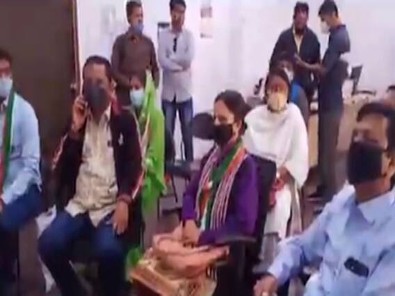 Bhavnagar ના વોર્ડ 2ના કોગ્રેસના મહિલા ઉમેદવાર શિલ્પાબા રાણાના મેન્ડેટમાં ભૂલ