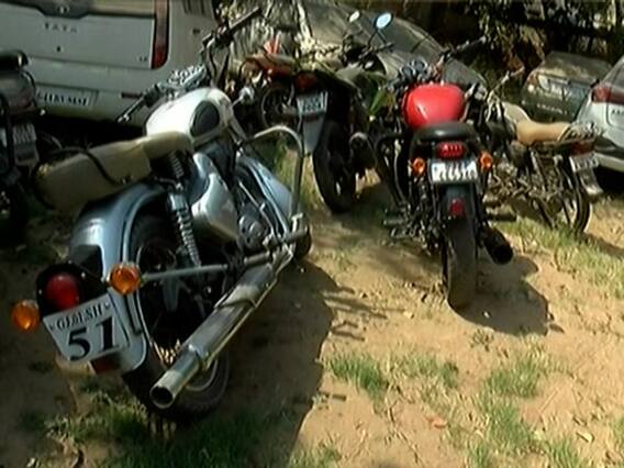 Gandhinagar માં ધ્વનિ પ્રદૂષણ ફેલાવતા બુલેટ ચાલકો પર ટ્રાફિક પોલીસની તવાઇ