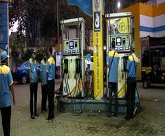 Fuel Rates Hike | मुंबईत पेट्रोल 96 रुपयांवर, शंभरीपासून 4 रुपये दर, सलग नवव्या दिवशी दरात वाढ