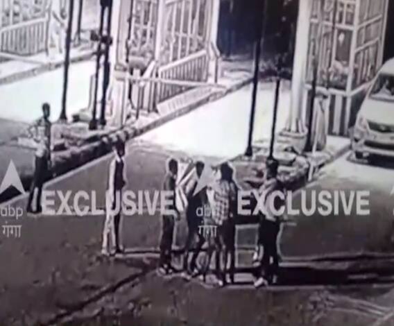 Pratapgarh के विधायक की Toll Plaza पर दबंगई, टोल कर्मियों को दौड़ाकर पिटवाया। 