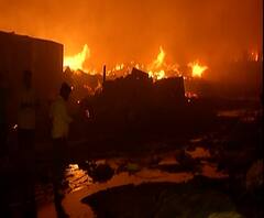 Mankhurd Fire | मानखुर्दमधील आग अद्याप धुमसतीच; आगीमागे माफियांचा हात?