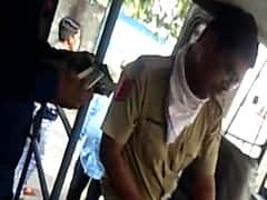 Surat: બે કોન્સ્ટેબલનો આરોપીઓ પાસેથી લાંચ લેતો વીડિયો વાયરલ