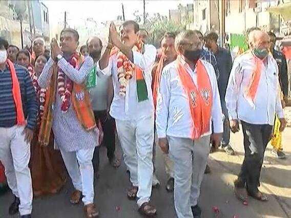 Rajkot:વોર્ડ નંબર 14ના ભાજપના ઉમેદવાર માટે MLA ગોવિંદ પટેલે કર્યો પ્રચાર, જુઓ વીડિયો