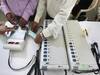 Rajkot માં EVM સુરક્ષિત ન હોવાની કોગ્રેસે કલેક્ટરને કરી રજૂઆત, જુઓ વીડિયો
