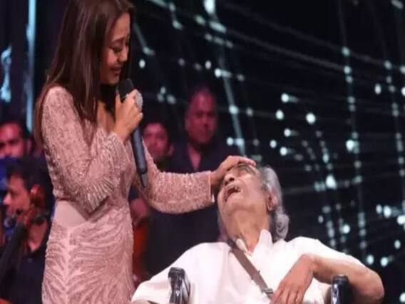 Indian Idol 12 में पहुंचे मशहूर गीतकार Santosh Anand, इमोशनल हुई पूरी टीम | सास, बहू और साजिश