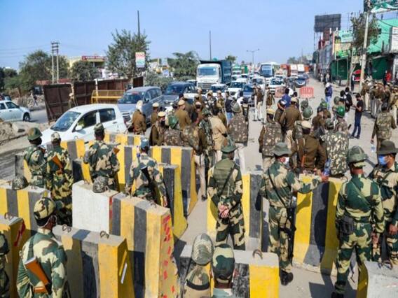 किसानों ने किया गाजीपुर बॉर्डर पर बाड़ेबंदी का विरोध | Namaste Bharat 