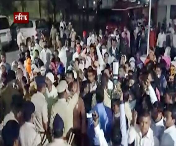 Nashik | आदिवासी विकास विभागातील कर्मचाऱ्यांचं आंदोलन; जूनपासूनचं मानधन अदा करण्याची मागणी