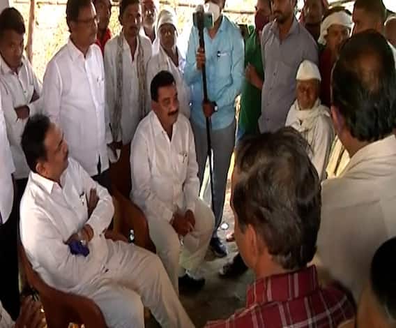 राष्ट्रवादी परिवार संवाद यात्रा : जयंत पाटील यांच्या समोर शेतकऱ्यांनी मांडल्या व्यथा