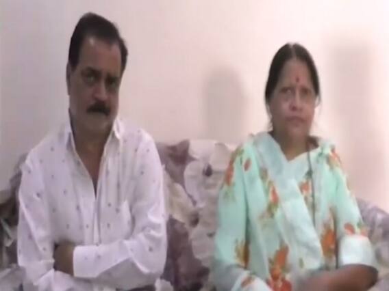 ToolkitCase: सामने आए शांतनु के माता-पिता,बोले-'बेटा निर्दोष है'