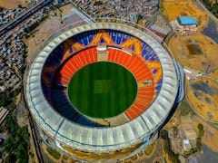 बड़ी बहस: Narendra Modi Stadium पर बढ़ा विवाद, आखिर सरदार पटेल का असली 'पुजारी' कौन?