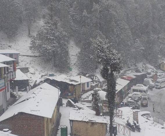 बदलने वाला है मौसम का मिजाज, बारिश और बर्फबारी बढ़ाएगी ठंड | @ABPGanga 