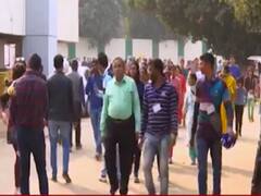 अगर आप भी सोचते हैं कि Income Tax के बदले आपको क्या मिलता है... तो देखिये ये रिपोर्ट 