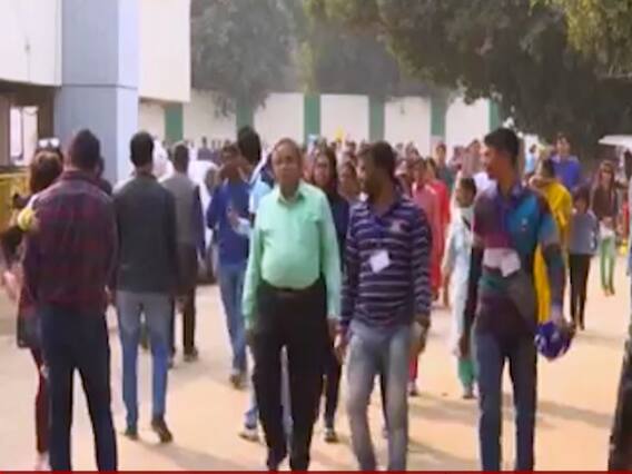 अगर आप भी सोचते हैं कि Income Tax के बदले आपको क्या मिलता है... तो देखिये ये रिपोर्ट 