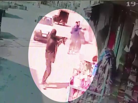 Srinagar Terrorist Attack: कैमरे में कैद कश्मीर का 'कसाब' !