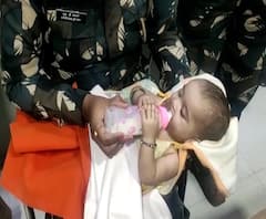 कोण आहेत हे निर्दयी पालक? दोन महिन्याच्या चिमुरडीला दर्ग्यात सोडलं, आई-वडिलांचा शोध सुरू