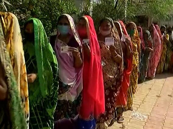 Gujarat Election 2021: દાહોદના ધોળિયા મુખ્ય પ્રાથમિક શાળામાં બુથ કેપ્ચરીંગનો પ્રયાસ