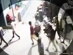 Mangolpuri Case : राखी बिड़लान ने की रिंकु शर्मा के घरवालों से मुलाकात, आदेश गुप्ता भी जाएंगे मिलने