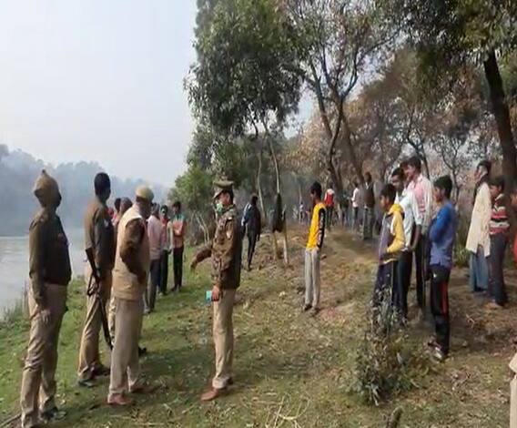 रात में हुई शादी, सुबह प्रेमियों का जला हुआ शव मिला | Sant Kabir Nagar 