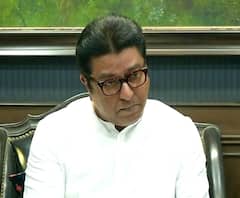 राज ठाकरेंच्या स्वाक्षरी मोहिमेच्या कार्यक्रमाला पोलिसांनी परवानगी नाकारली