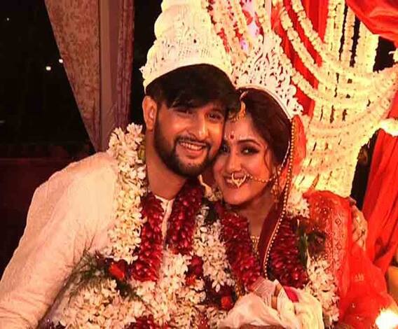 Neel - Trina Marriage : 'অদ্ভুত লাগছে, নার্ভাসও', নীলের সঙ্গে বাঁধা পড়ার পর বললেন তৃণা