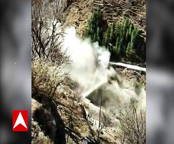 Chamoli Glacier Break: कई गांवों के बहने की ख़बर, Joshimath के लोगों में दहशत | ABP Ganga 