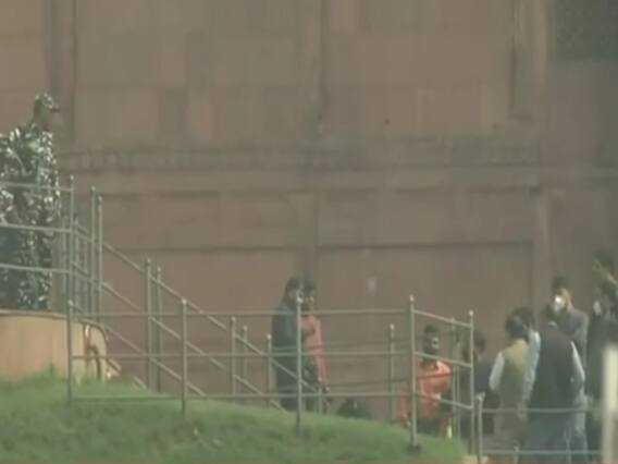 Red Fort Riots : Deep Sidhu और Iqbal Singh को लाल किला लेकर पहुंची पुलिस