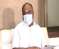 Mumbai Autorickshaw and Taxi fares | मुंबईत रिक्षा आणि टॅक्सीचे भाडे तीन रुपयांनी वाढले