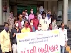 Kutch ના દેશલપરમાં જમીનનો કકળાટ, લોકોએ ચૂંટણી બહિષ્કારની આપી ચીમકી