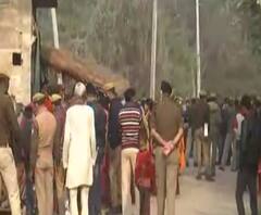 Unnao की बेटियों का आज होगा अंतिम संस्कार, सूरत से भाई के लौटने का इंतजार | ABP Ganga 