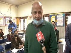 Delhi: खुले 9वीं-11वीं के स्कूल, डिप्टी CM Manish Sisodia ने किया स्कूलों का दौरा, जानिए क्या बोले