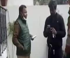 Greater Noida में डबल मर्डर से सनसनी, छानबीन में जुटी पुलिस 