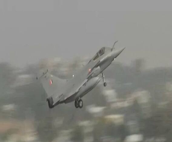  AERO INDIA 2021 | भारताच्या आत्मनिर्भर संरक्षणाची झलक, बंगळुरुमध्ये 'एरो 2021' ला सुरुवात