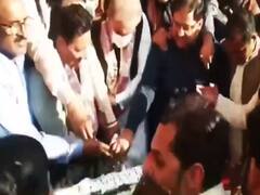 धर्म के नाम पर नफरत के बीज बोने वाला पाकिस्तान कैसे अपने गुनाहों के बोझ तले दब गया है | घंटी बजाओ