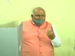  Gujarat Panchayat Election 2021: પોરબંદરના સાંસદ રમેશભાઇ ધડુકે મતદાન કર્યું