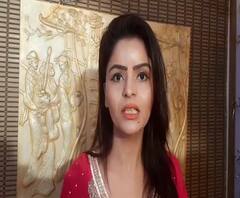 अभिनेत्री गहना वशिष्ठची धमकी, फसवणुकीविरोधात तक्रार, घर हडप करत बलात्काराची धमकी, गहनाचा आरोप