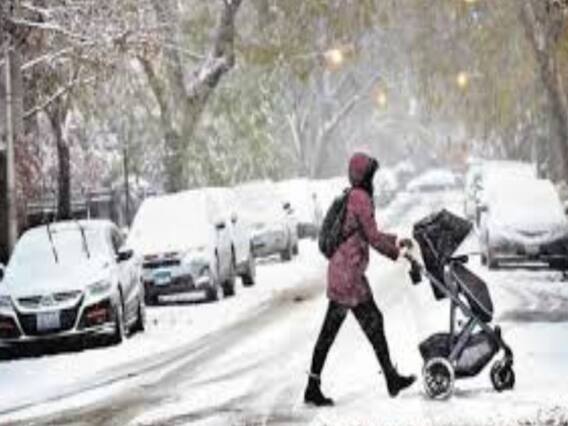 फरवरी में भी मौसम का सितम जारी, पहाड़ों पर हो रही घनघोर बर्फबारी