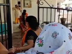 Patan માં મત માંગવા ગયેલા ભાજપના ઉમેદવારને મહિલાઓએ ખખડાવ્યા, જુઓ વીડિયો