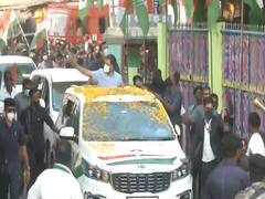 दक्षिण की 'बुद्धिमत्ता की राजनीति' ने Rahul Gandhi को अमेठी भुलवा दिया? | पंकज का पंच