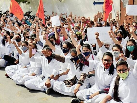 Mehsana હોમિયોપેથીક કોલેજના ઇન્ટરશીપના વિદ્યાર્થીઓનો હોબાળો, પોલીસે કરી અટકાયત