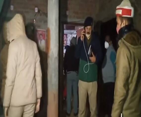 Unnao में तीन लड़कियों को जहर देकर जंगल में फेंकने वाला कौन ? | UPNews 